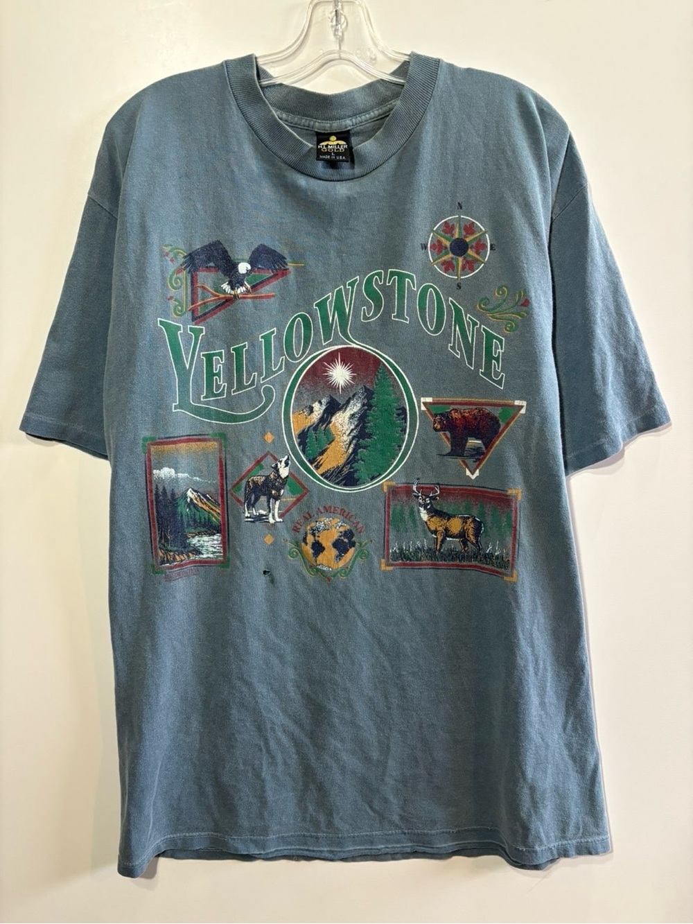 Vintage Yellowstone Graphic Tee - Blue Men’s Short Sleeve Shirt